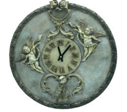 Ρολόϊ με ξυλόγλυπτα