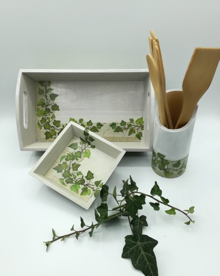 Ξύλινο σετ κουζίνας